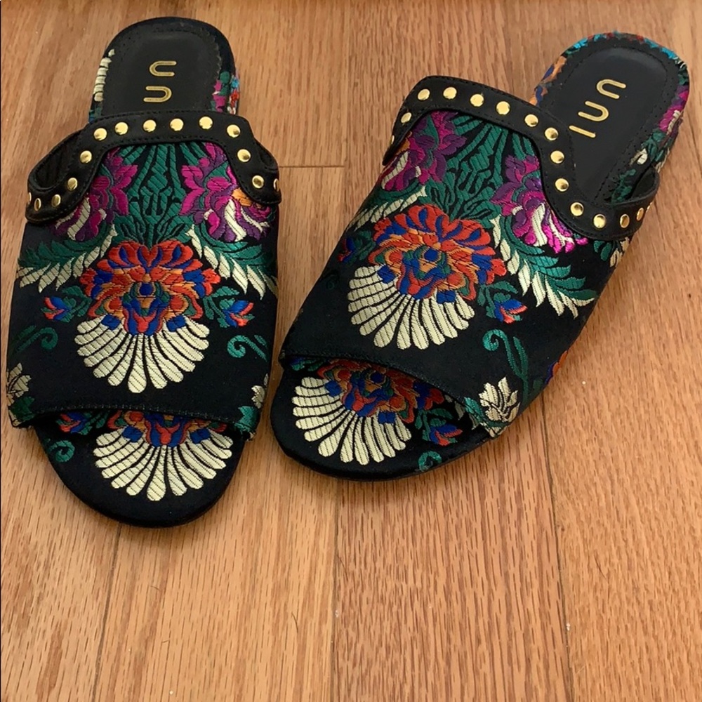 Unisa slip-on flat sandals
